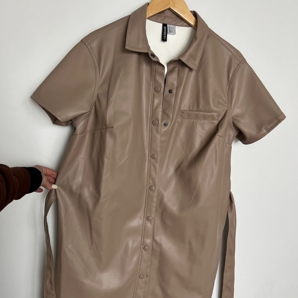 H&M faux leather button up dress - large - Picture 5 of 5